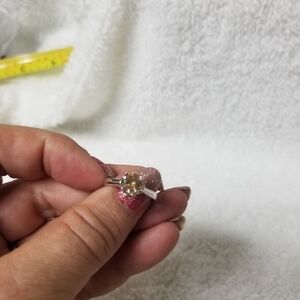 Silvertone fashion ring